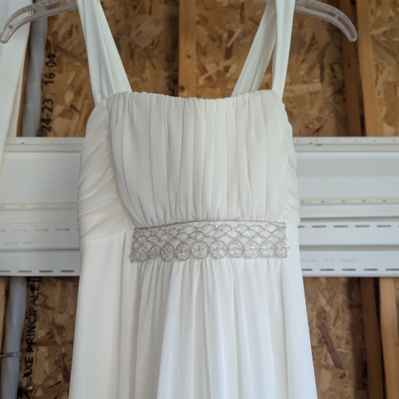 Connected Elegant White Gown with Silver Accents - Picture 1 of 8